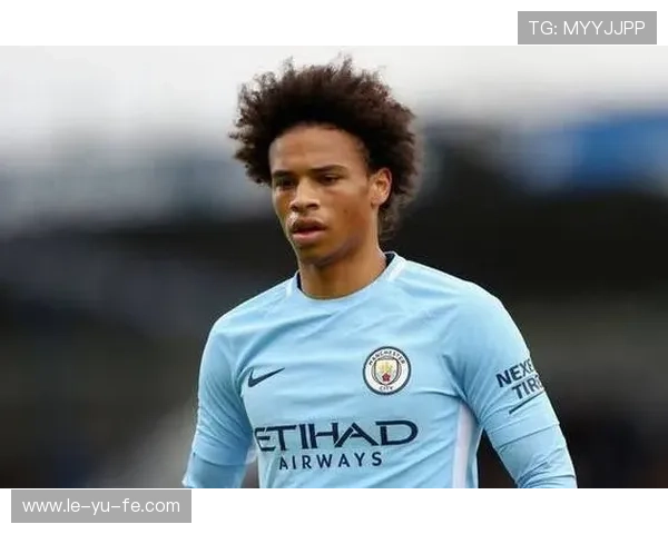 萨内速度与爆发力解析：为何他成为足球场上的极速利刃