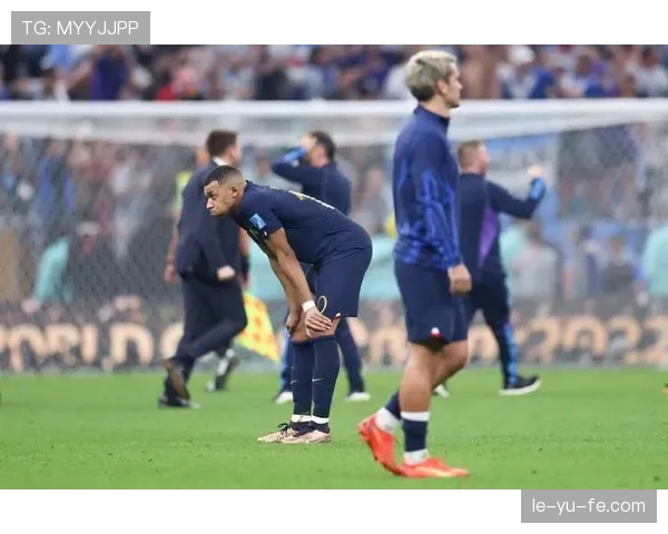 姆巴佩闪耀赛场，率法国队强势回归巅峰续写传奇