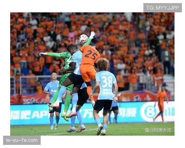 中超升班马迎战新赛季：全力备战冲击中游席位