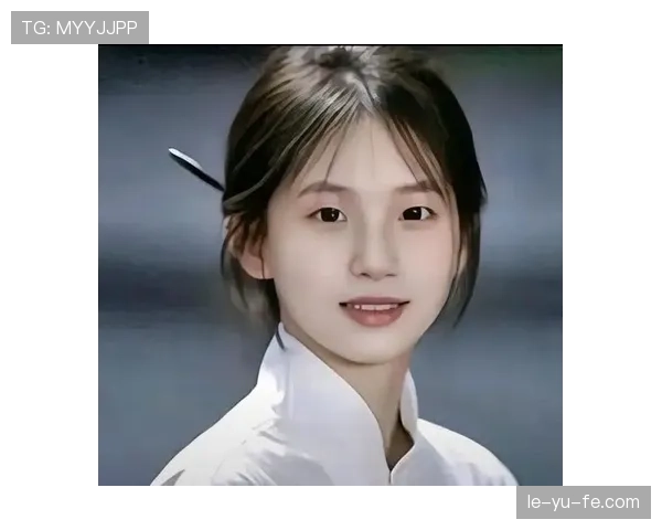 陈芋汐家里冰箱贴满训练时间表，连喝口水都要掐秒